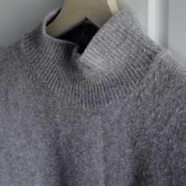 & Other Stories beige wool sweater M