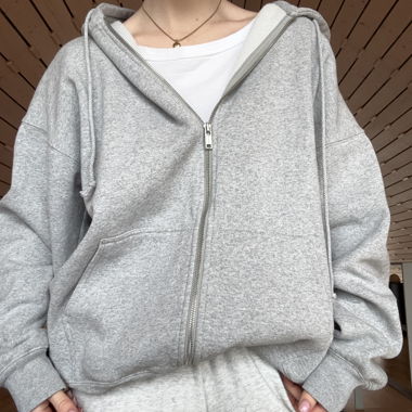 Baggy Zipper von Brandy Melville