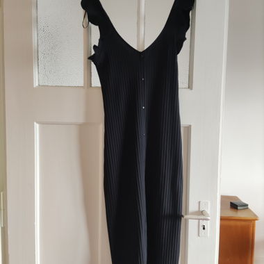 Midikleid mit Rüschen