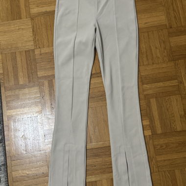 Pantaloni a costine beige