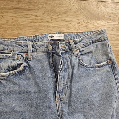 Zara jeans
