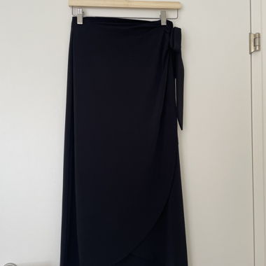 Jupe portefeuille noire