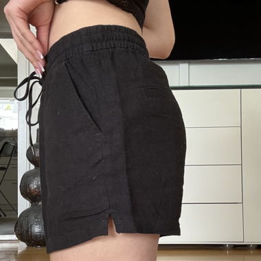 kurze Leinenhosen