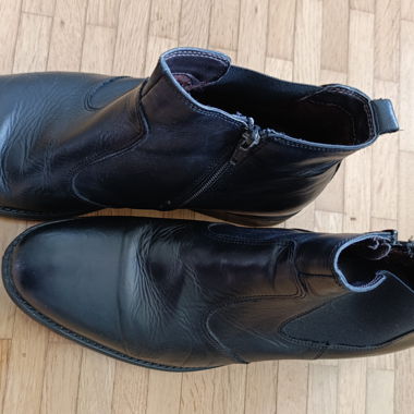 Schwarze Leder Chelsea Boots