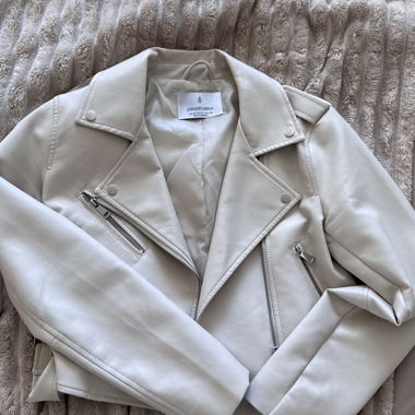 Veste en similicuir Stradivarius