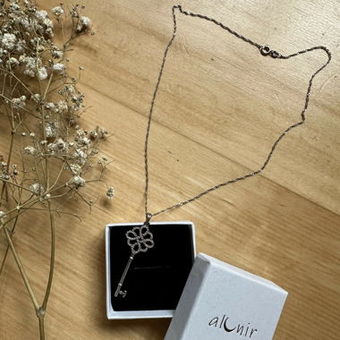 Silberkette + Geschenk