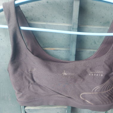Sports bra