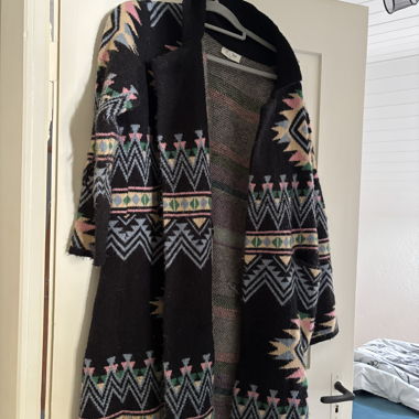 Cappotto di maglia con motivo