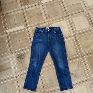 Dark Jeans