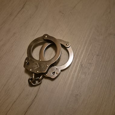 KH Security- Handschelle Standard mit Kette