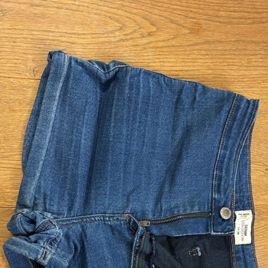Kurze Jeans Hose