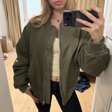 Olivgreen Topshop Bomber Jacket