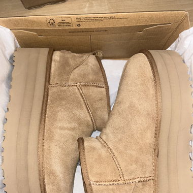 UGG Classic Ultra Mini Platform Boot Chestnut