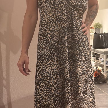 Robe à bretelles à motif