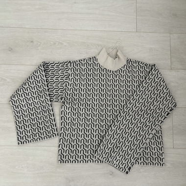 Crop Pullover 