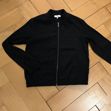 Giacca nera con zip 38