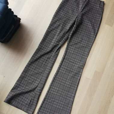 Stoffhosen mit Muster 