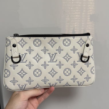 LV Money Pouch