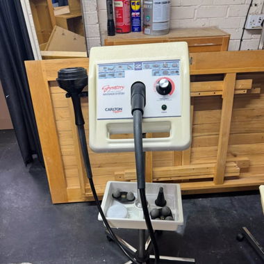 CARLTON G5 MASSAGEGERÄT. SERVICED & GARANTIE