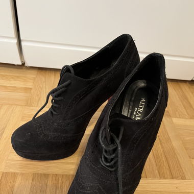 Stivaletto con tacco