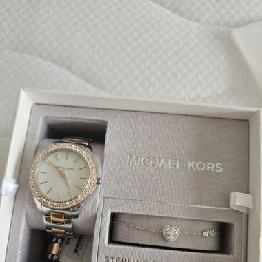 Montre et bracelet 