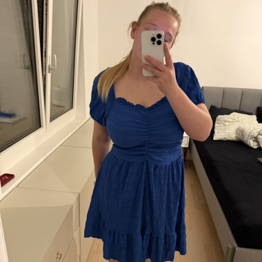 Kleid