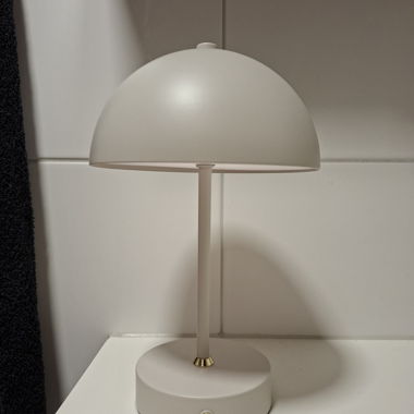 Battery-powered lamp KENT Ø16xH25cm grey with sensor and timer.
