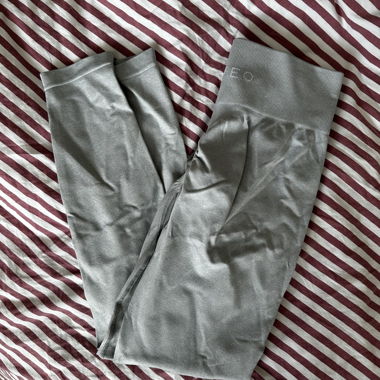 TEVEO leggings gris clair