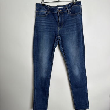 Levi's 711 Skinny Jeans
