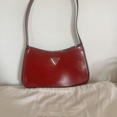 GUESS Red Shoulder Bag