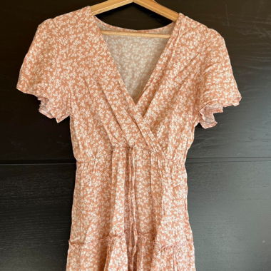Robe portefeuille fleurie