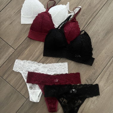 Unworn! 3 Pairs of Underwear Size S