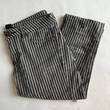 Gestreifte Hose