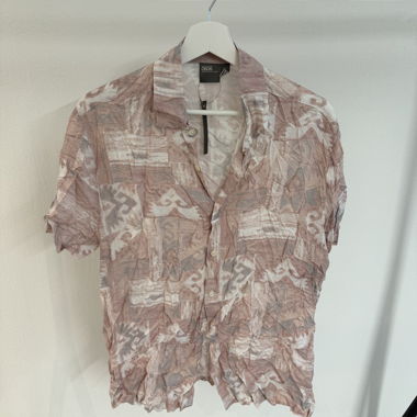 Short-Sleeve Shirt