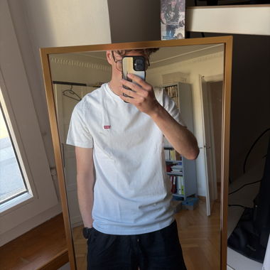 Levi's White T-shirt