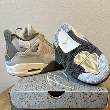 jordan 4 retro photon dust 42.5