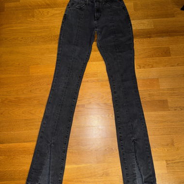 Jeans neri ZARA con spacchi taglia 34