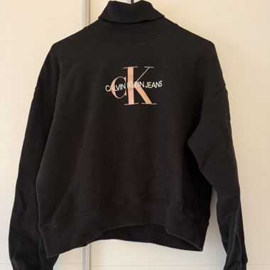 Calvin Klein Black Pullover with Pink Writing