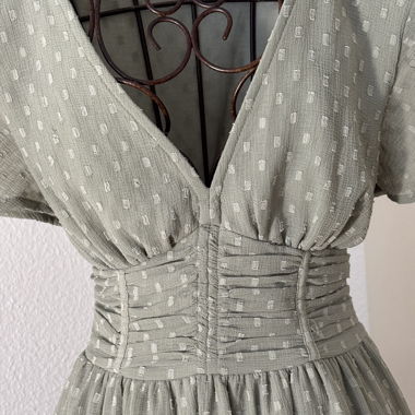 Grünes Kleid