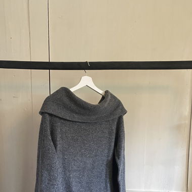 Schulterfreier Strickpullover H&M