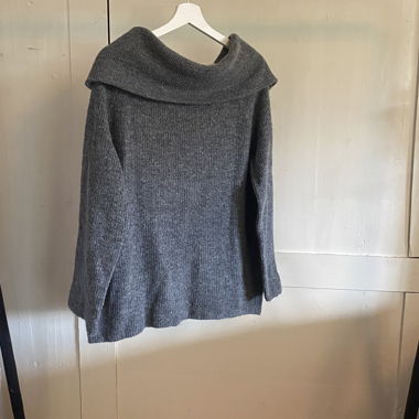 Schulterfreier Strickpullover H&M