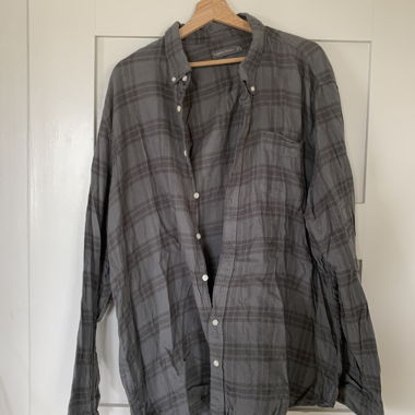 Camicia da uomo a quadri grigia