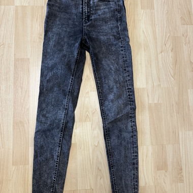 Jeans skinny vita molto alta