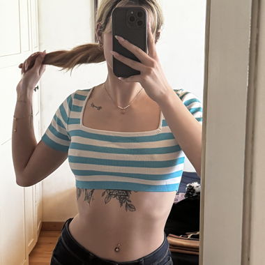 Crop top stile marinaio (a righe) blu turchese