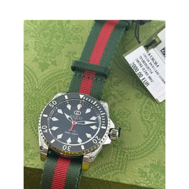 GUCCI DIVE UHR, 40 MM, Automatic,Keramik Lünette
