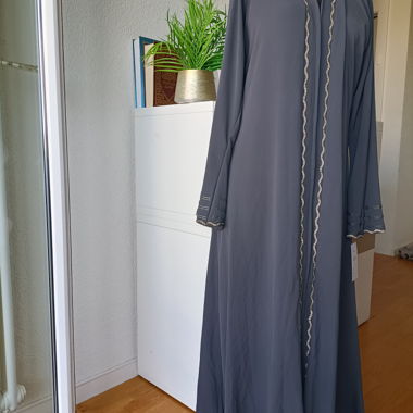 Manifique Abaya grigio nuova