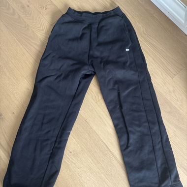 Black 6pm Jogging Pants