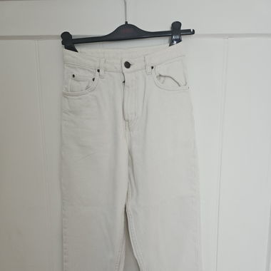 Helle Momjeans von American Vintage