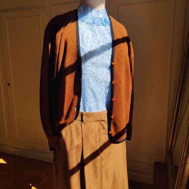 Cardigan vintage in lana marrone cioccolato