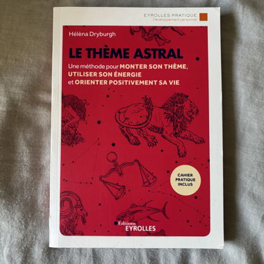Le thème astral - Hélèna Dryburgh